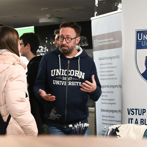 Představení Unicorn University - vysoké školy, za kterou stojí největčí česká softwarová firma Unicorn.